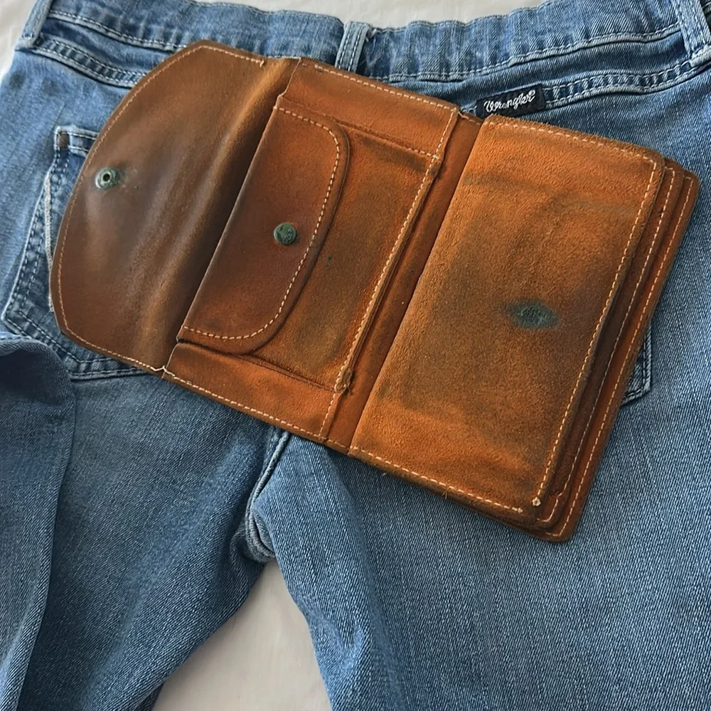 Vintage Distressed Leather Biker Wallet - Picture 4 of 12